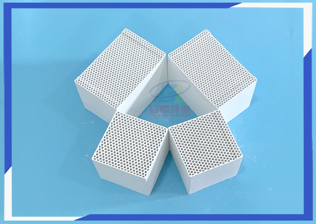 高蓄能蓄熱式蜂窩陶瓷